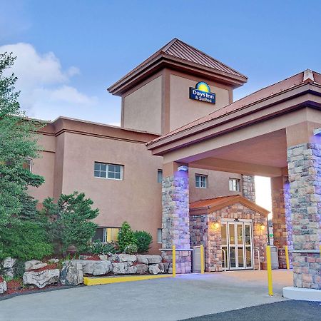 Days Inn By Wyndham Ridgefield Nj Екстер'єр фото