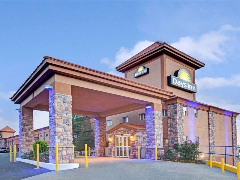 Days Inn By Wyndham Ridgefield Nj Екстер'єр фото