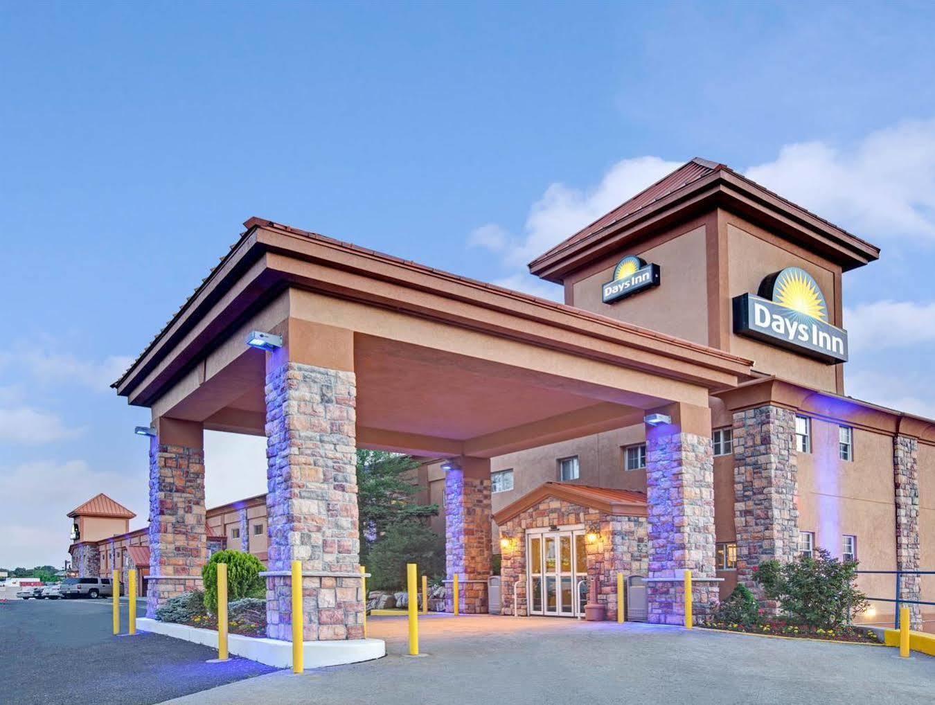 Days Inn By Wyndham Ridgefield Nj Екстер'єр фото